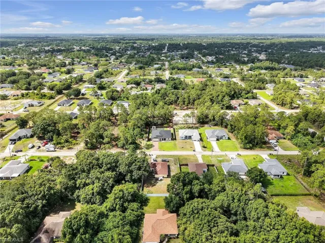 2811 50th St W, Lehigh Acres, Florida 33971