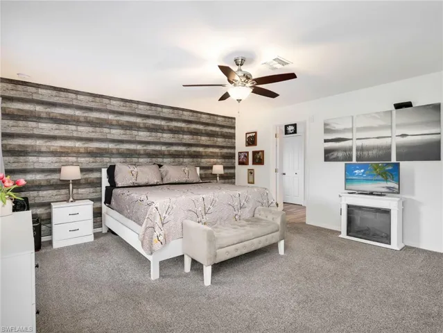 2811 50th St W, Lehigh Acres, Florida 33971