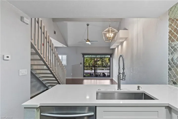 76 Emerald Woods Dr L4, Naples, Florida 34108