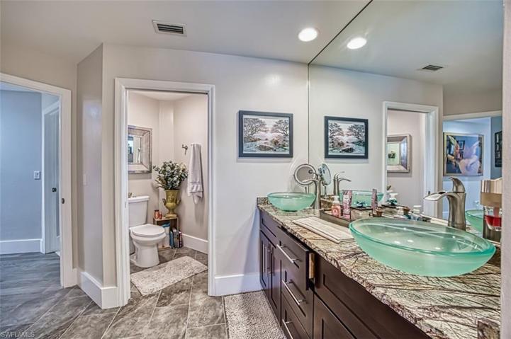 5401 Harborage DR, FORT MYERS FL 33908