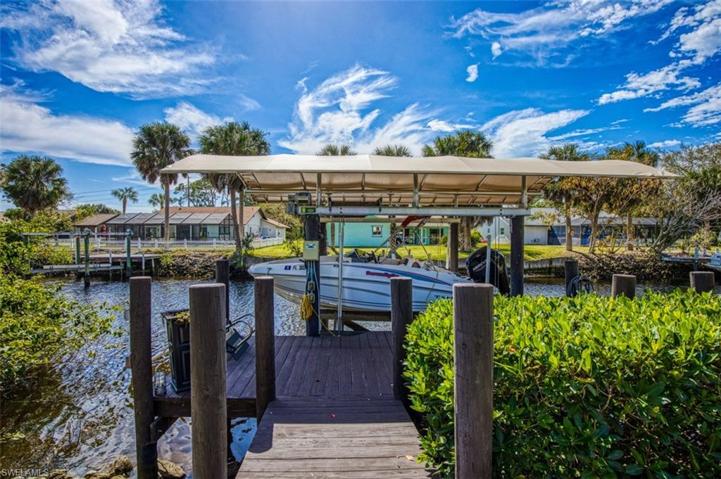 5401 Harborage DR, FORT MYERS FL 33908