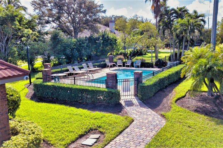 5401 Harborage DR, FORT MYERS FL 33908