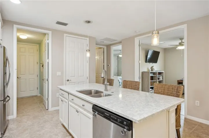 Spacious pantry and breakfast bar.
