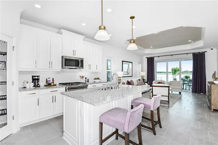 4564  Centaurus  CIR, Naples, FL 34120