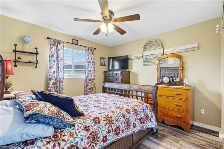 930 SW 31st  ST, Cape Coral, FL 33914