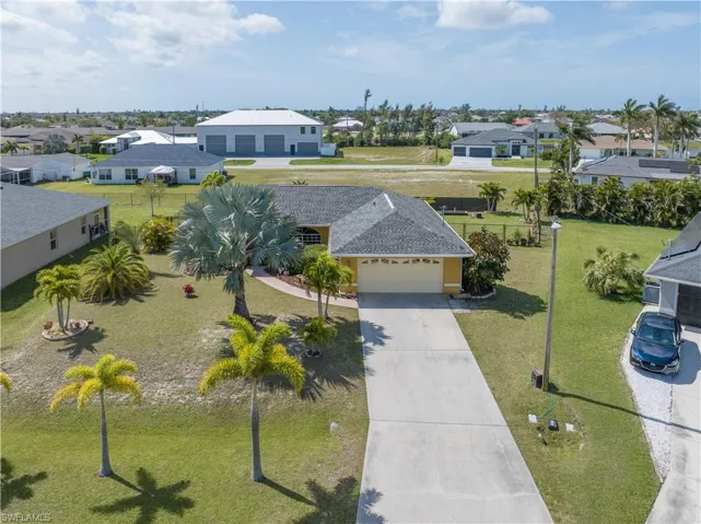 930 SW 31st  ST, Cape Coral, FL 33914
