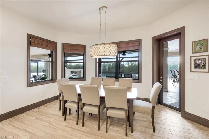 5703 Yardarm Ct, Cape Coral, Florida 33914