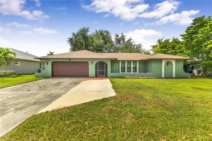526 Se 34th St, Cape Coral, Florida 33904