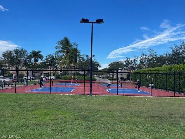 7025  Leopardi  CT, Naples, FL 34114
