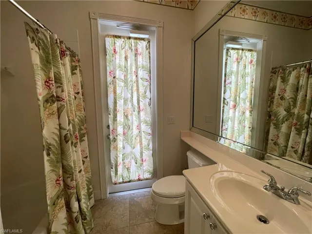7025  Leopardi  CT, Naples, FL 34114