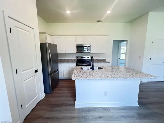 1249  Bush W ST, Immokalee, FL 34142