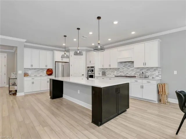 9487  Greyhawk  TRL, Naples, FL 34120