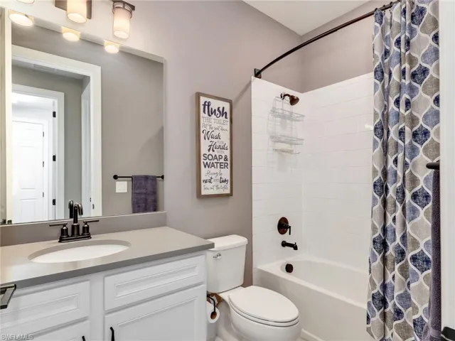 9487  Greyhawk  TRL, Naples, FL 34120
