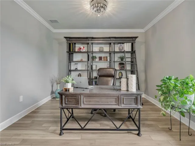 9487  Greyhawk  TRL, Naples, FL 34120