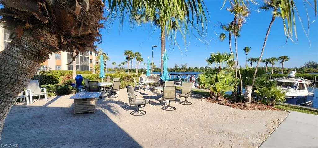 Relaxing outdoor dining space/grill area