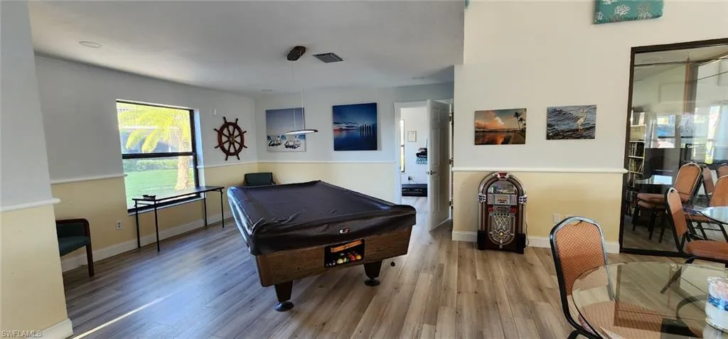 Pool table/game room