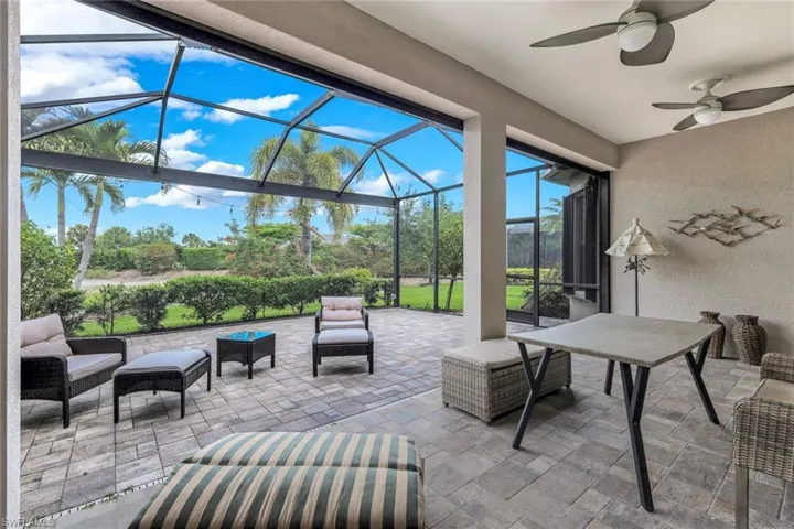 8527 Palacio Ter N, Naples, Florida 34114