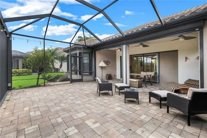 8527 Palacio Ter N, Naples, Florida 34114