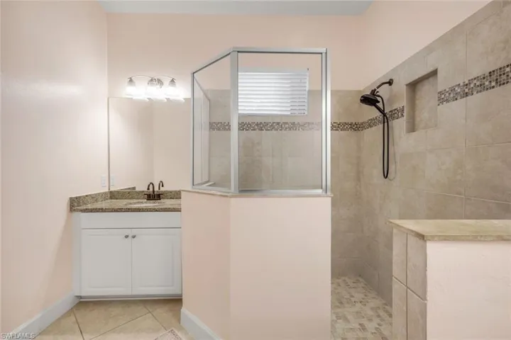 8527 Palacio Ter N, Naples, Florida 34114