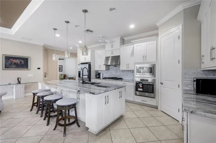 8527 Palacio Ter N, Naples, Florida 34114