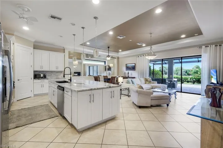 8527 Palacio Ter N, Naples, Florida 34114