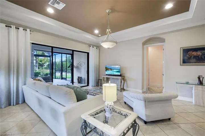 8527 Palacio Ter N, Naples, Florida 34114