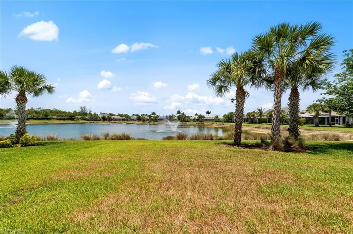 Back yard w/plenty of area for a custom designed pool