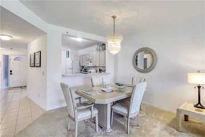 Dinning to Kitchen