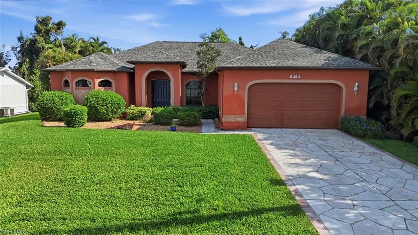 8323 Caloosa Rd, Fort Myers, Florida 33967