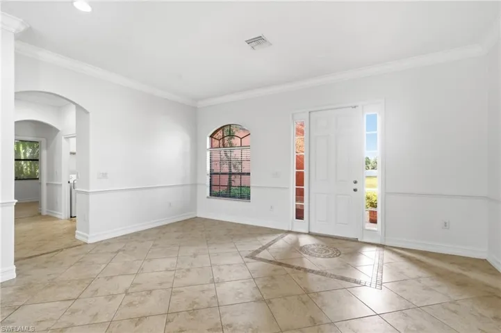 8323 Caloosa Rd, Fort Myers, Florida 33967