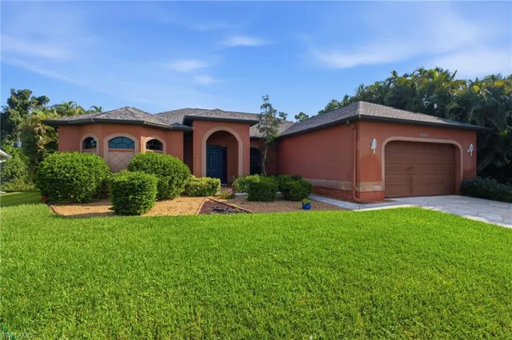 8323 Caloosa Rd, Fort Myers, Florida 33967