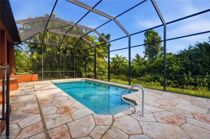 8323 Caloosa Rd, Fort Myers, Florida 33967