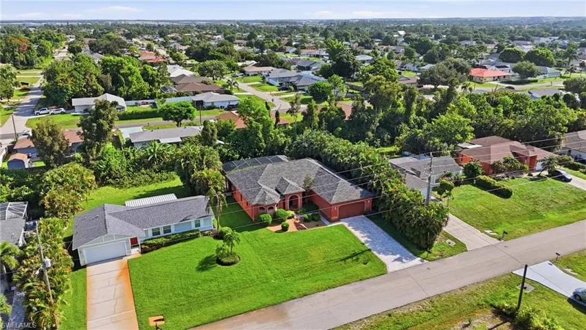 8323 Caloosa Rd, Fort Myers, Florida 33967
