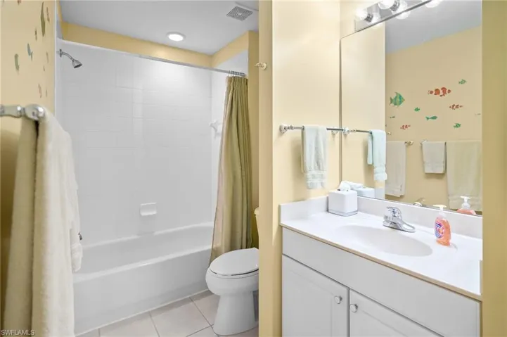 10720 Ravenna Way 203, Fort Myers, Florida 33913