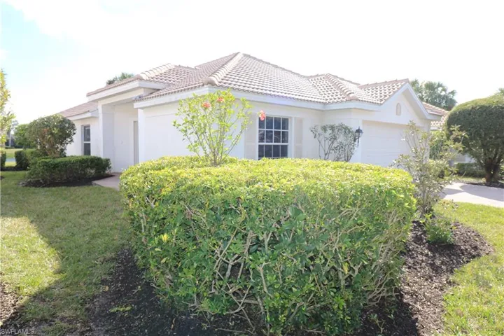 9941  Horse Creek  RD, Fort Myers, FL 33913