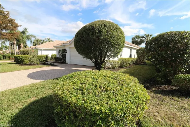 9941  Horse Creek  RD, Fort Myers, FL 33913