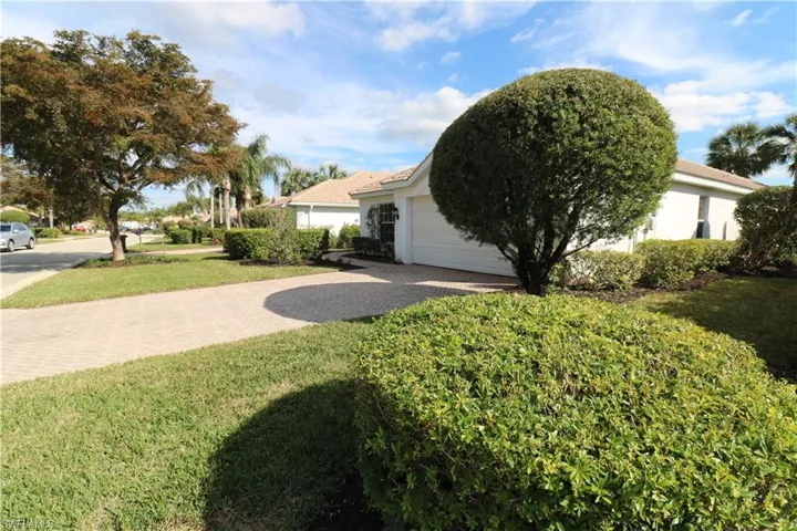 9941  Horse Creek  RD, Fort Myers, FL 33913