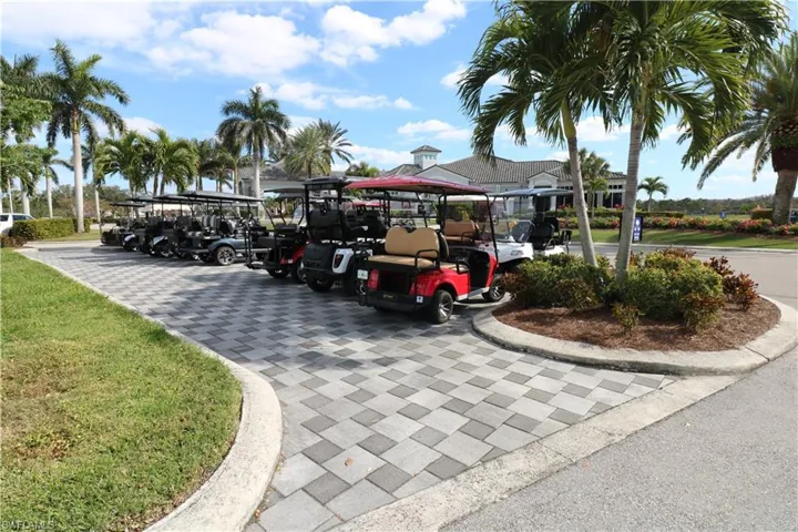 9941  Horse Creek  RD, Fort Myers, FL 33913