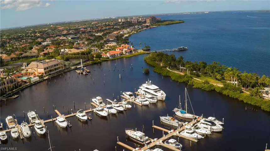11600  Court Of Palms  , Fort Myers, FL 33908