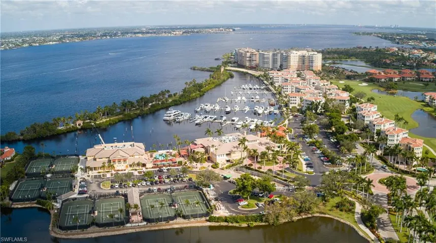 11600  Court Of Palms  , Fort Myers, FL 33908