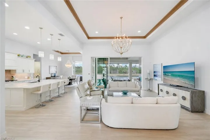 14338 Laguna Springs Ln, Naples, Florida 34114