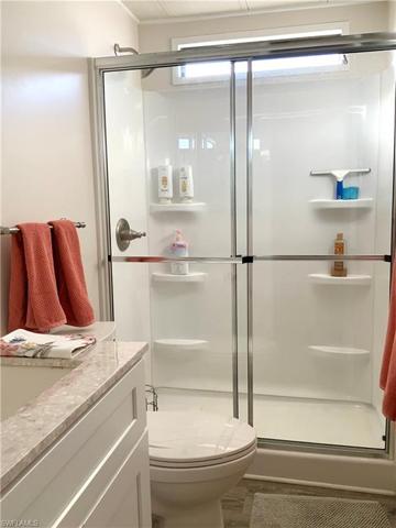 Main 3-piece Bath