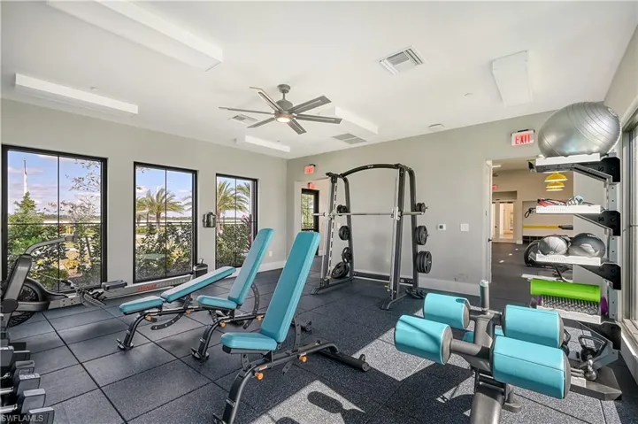 4564 Skysail Dr, Naples, Florida 34120