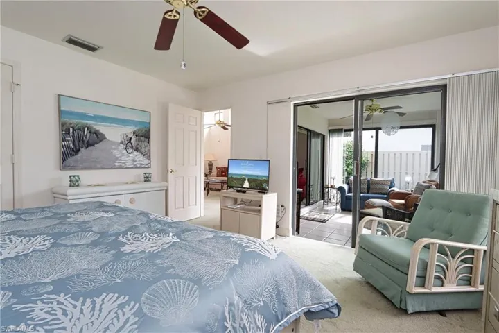 549 Beachwalk Cir, Naples, Florida 34108