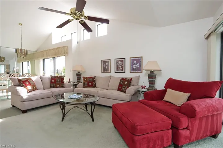 549 Beachwalk Cir, Naples, Florida 34108