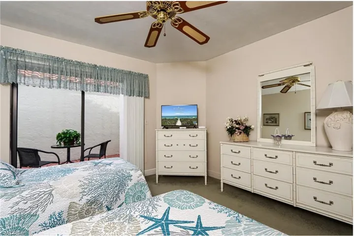 549 Beachwalk Cir, Naples, Florida 34108