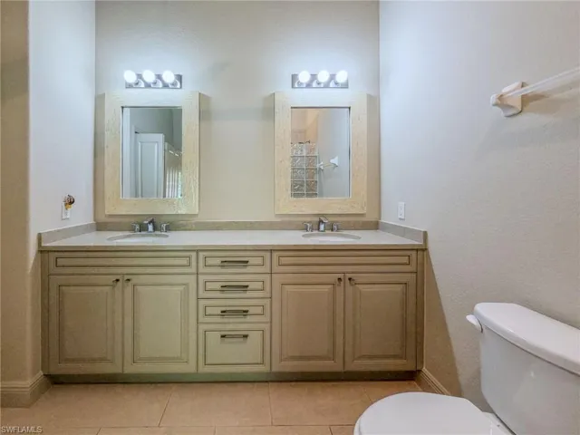 3510 Avion Woods Ct 104, Naples, Florida 34104