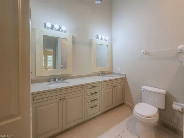 3510 Avion Woods Ct 104, Naples, Florida 34104