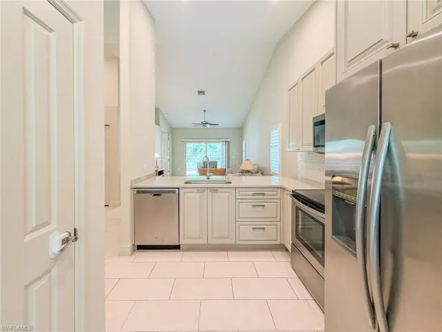 3510 Avion Woods Ct 104, Naples, Florida 34104