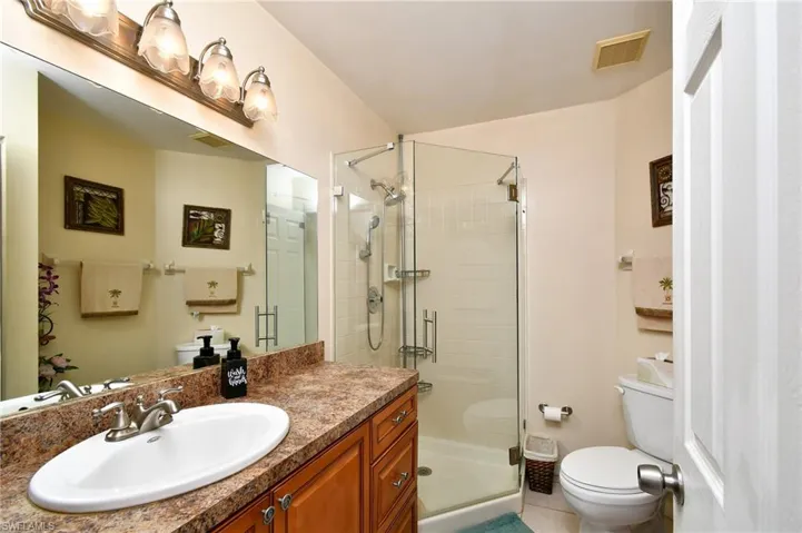 9315 Central Park Dr 204, Fort Myers, Florida 33919